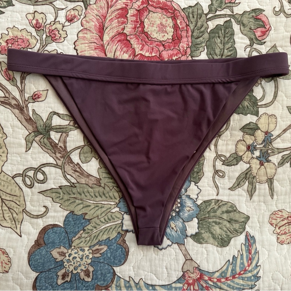 Kittenish Swim Bottoms NWT